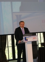 Kongreso svečius sveikino Susisiekimo viceministras Vladislav Kondratovič 