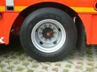 SAF ašys ir Pirelli padangos